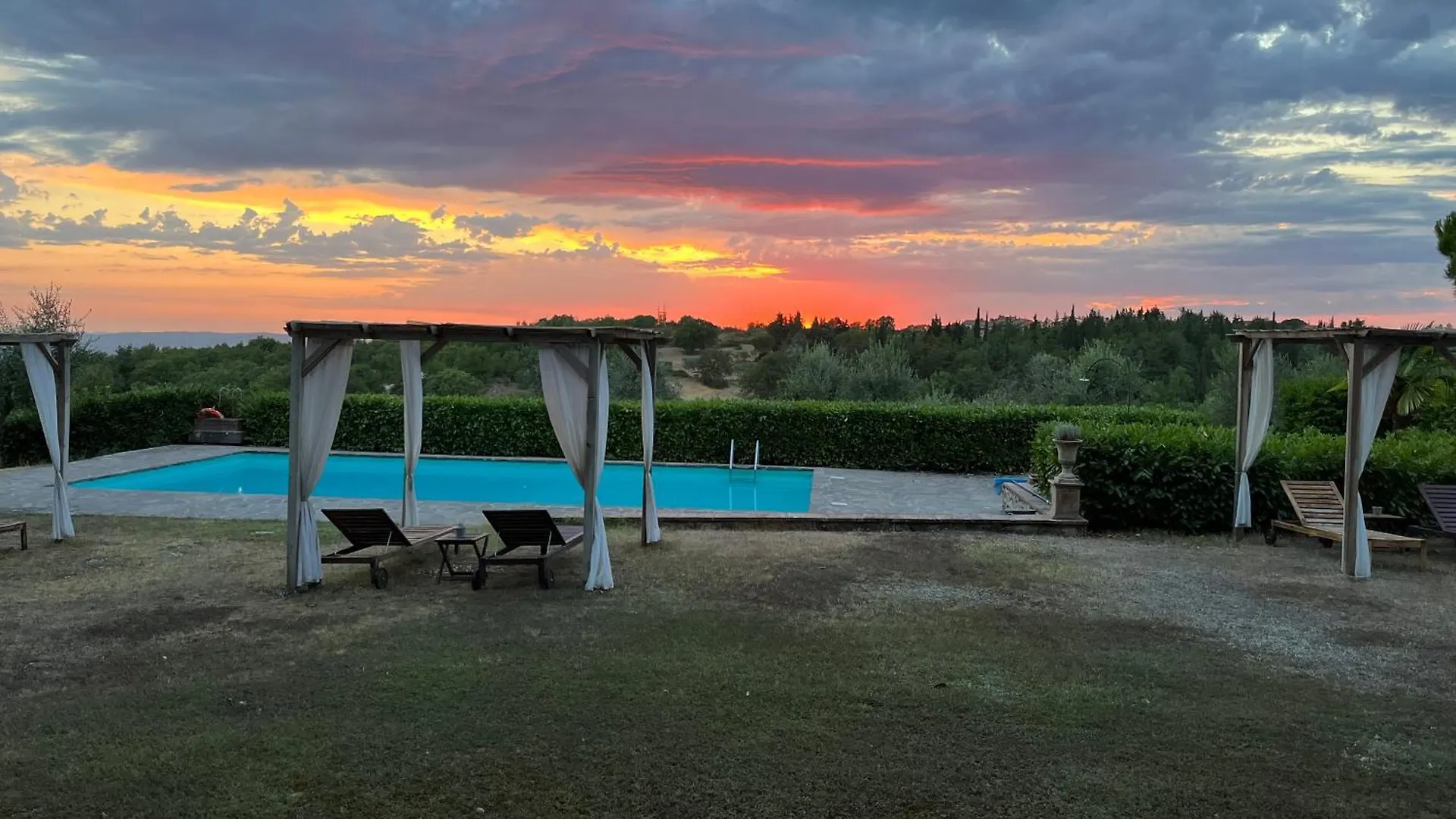 Il Villino Farmhouse Castellina in Chianti Italy